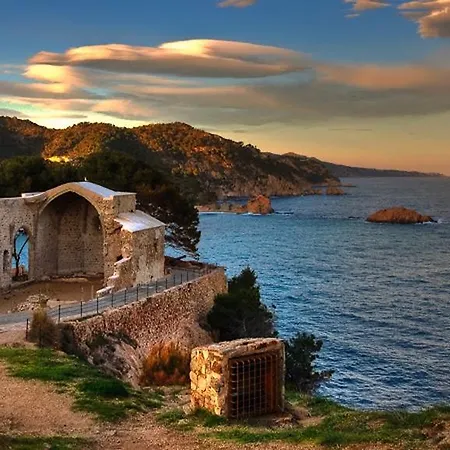 Lets Holidays Nice House Tossa * Tossa de Mar